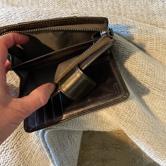 Coach Patent Leather Bi-Fold Wallet - Picture 5 of 7